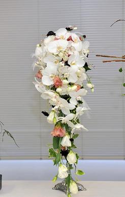 荒木　千紘「butterfly -long cascade bouquet-」