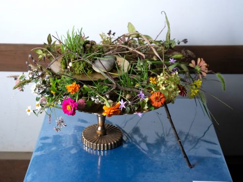 本房 万理「『佇』」