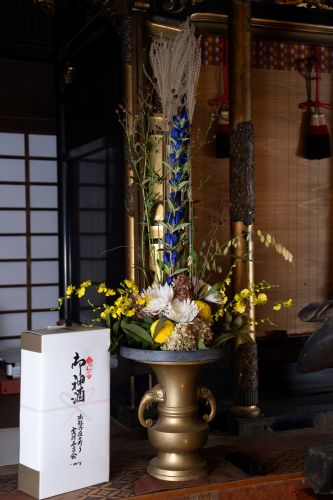 2025花心論作品 奉納花　(法堂)